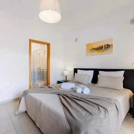 Chez Helene Et Paulo -