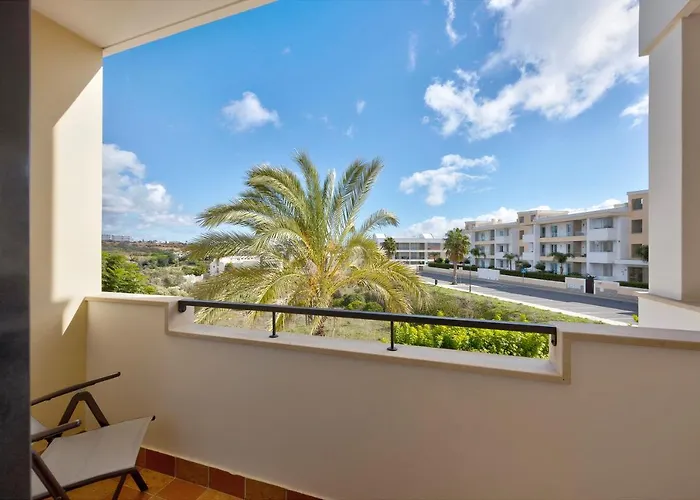 Chez Hélène Et Paulo -